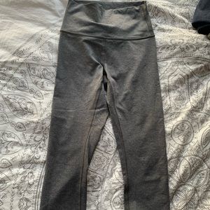 Grey cropped lulu leggings